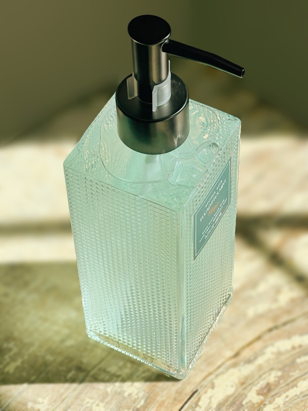 NEW Aroma Aria Eucalyptus Mint Hand Wash / Soap Glass Bottle Black Pump 15.2 OZ - Picture 3 of 7